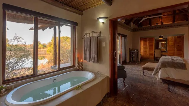 Waterbuck Lodge — image 4