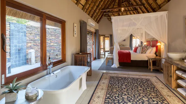 Arathusa Safari Lodge — image 1