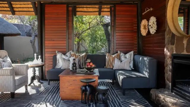 Ndlovu Safari Lodge — image 15
