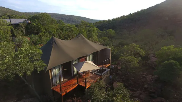 Inzalo Safari Lodge — image 2