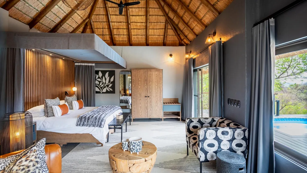 Tuningi Safari Lodge — image 1