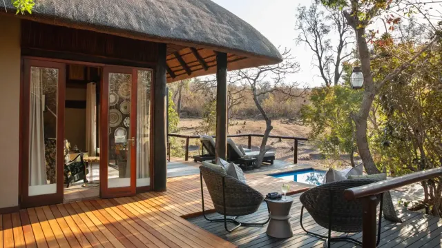 Ndlovu Safari Lodge — image 7