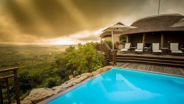 Umzolozolo Safari Lodge