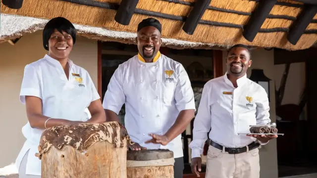 Ndlovu Safari Lodge — image 24