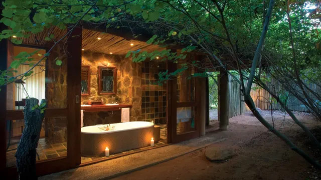 Ekuthuleni Lodge — image 8