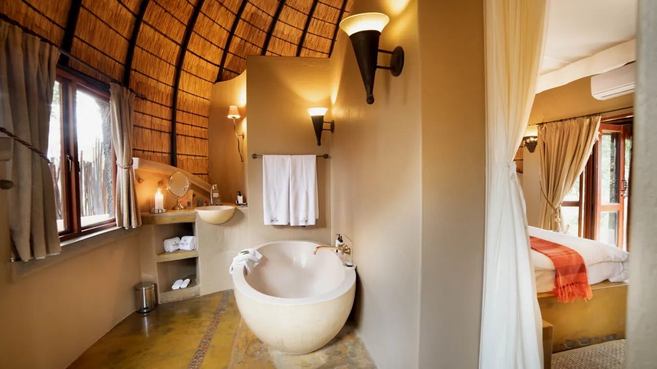 Hoyo-Hoyo Safari Lodge — image 15