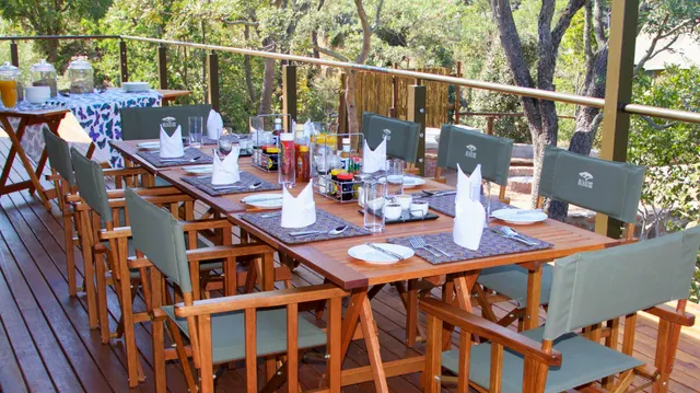 Inzalo Safari Lodge — image 14