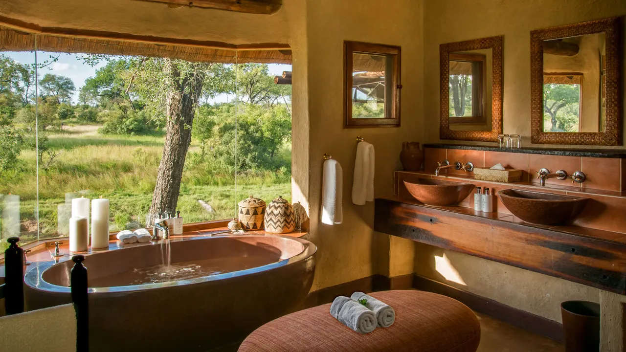 Lukimbi Safari Lodge — image 6