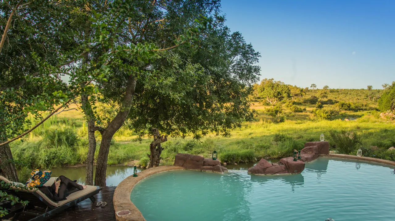 Lukimbi Safari Lodge — image 9