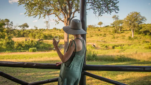 Lukimbi Safari Lodge — image 3