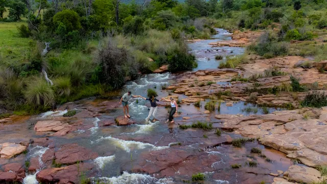 Nungubane Game Lodge — image 32