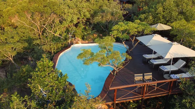 Nungubane Game Lodge — image 29
