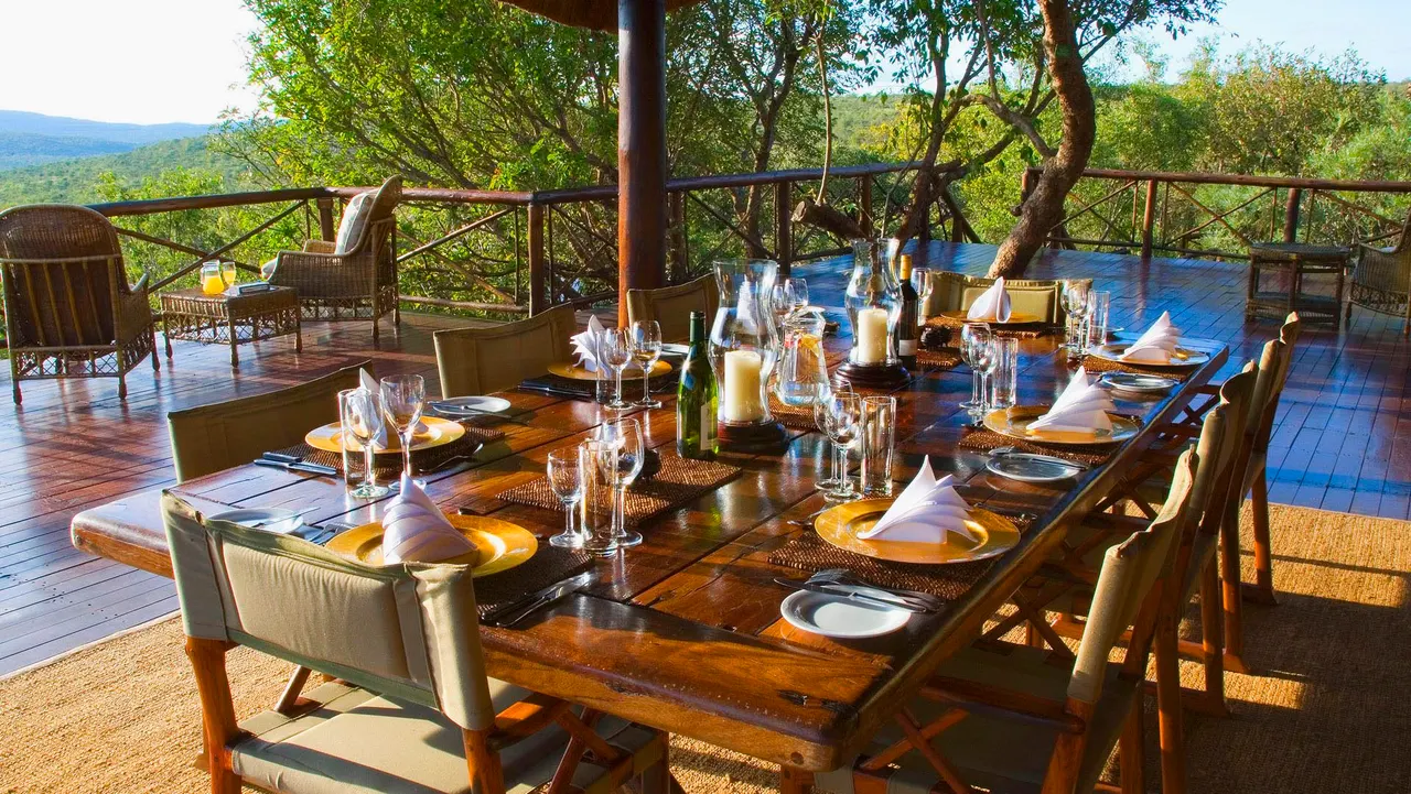 Nungubane Game Lodge — image 7