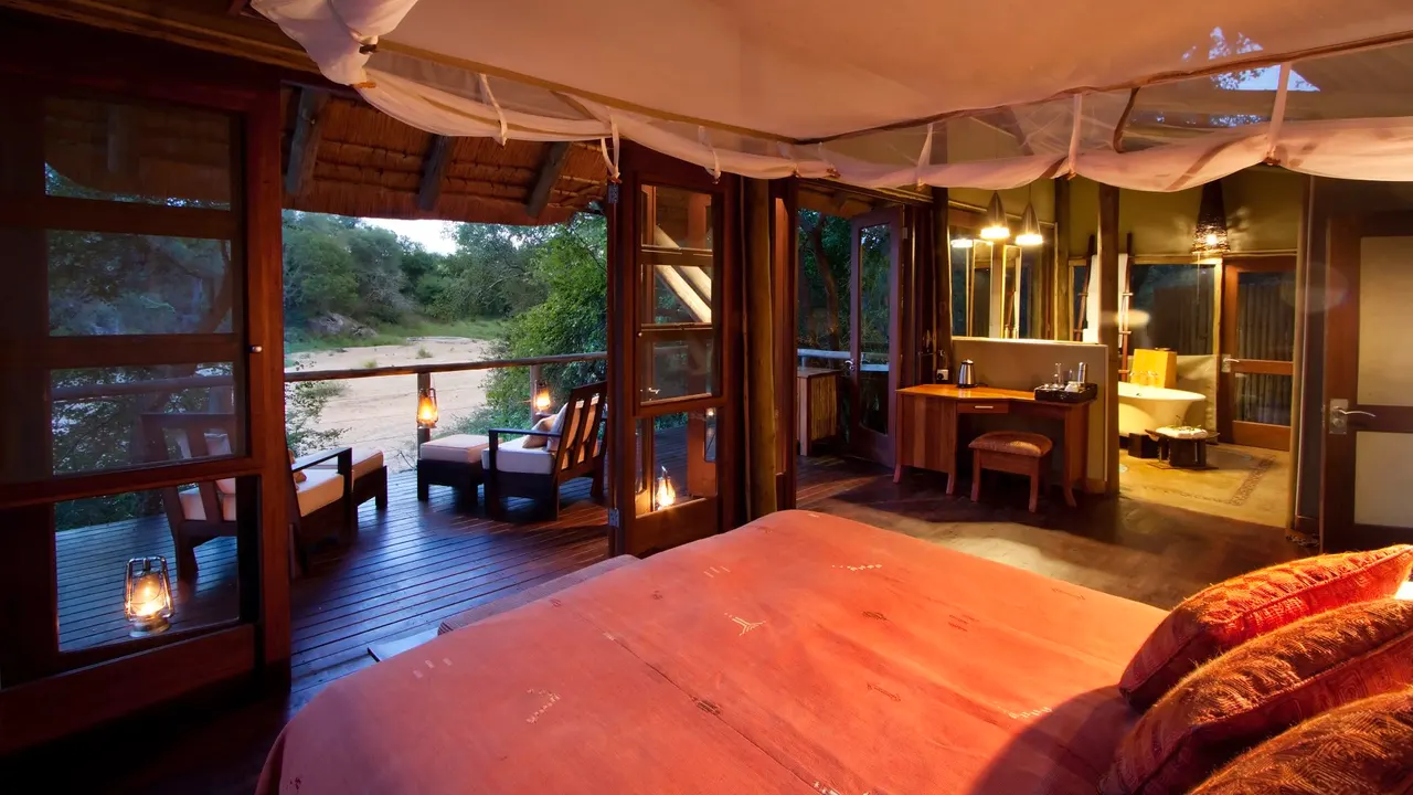 Rhino Post Safari Lodge — image 6