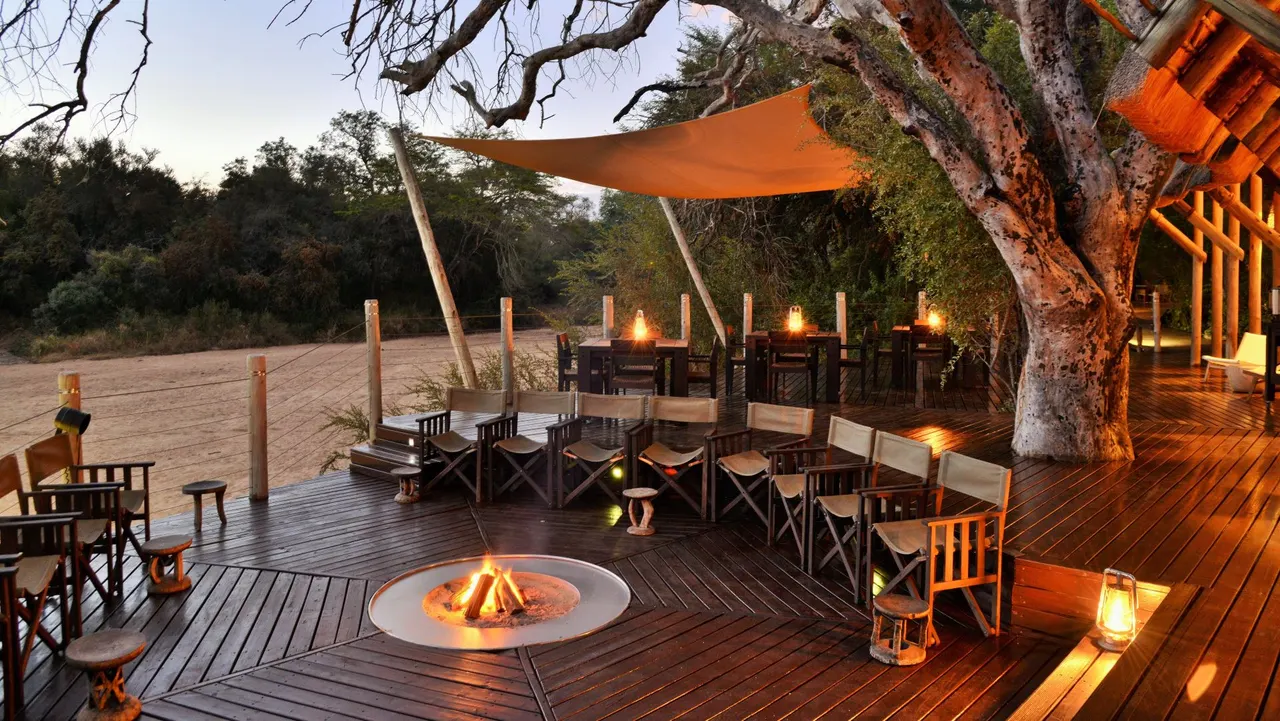 Rhino Post Safari Lodge — image 5