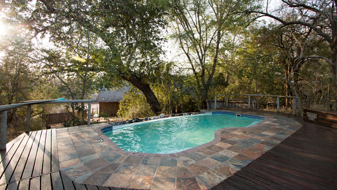 Rhino Post Safari Lodge — image 15