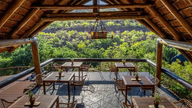 Sediba Rock Lodge — image 9
