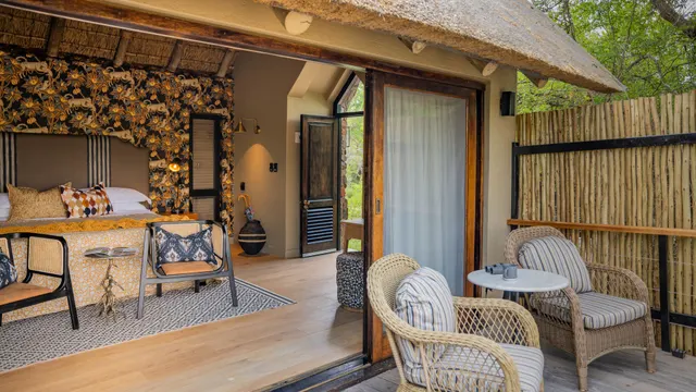 Thornybush Game Lodge — image 13