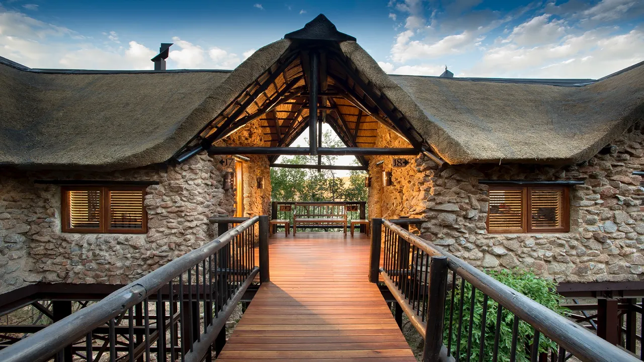 Tshukudu Lodge — image 17