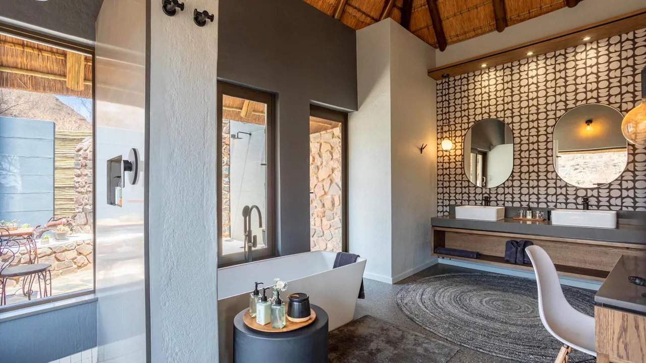 Tuningi Safari Lodge — image 8