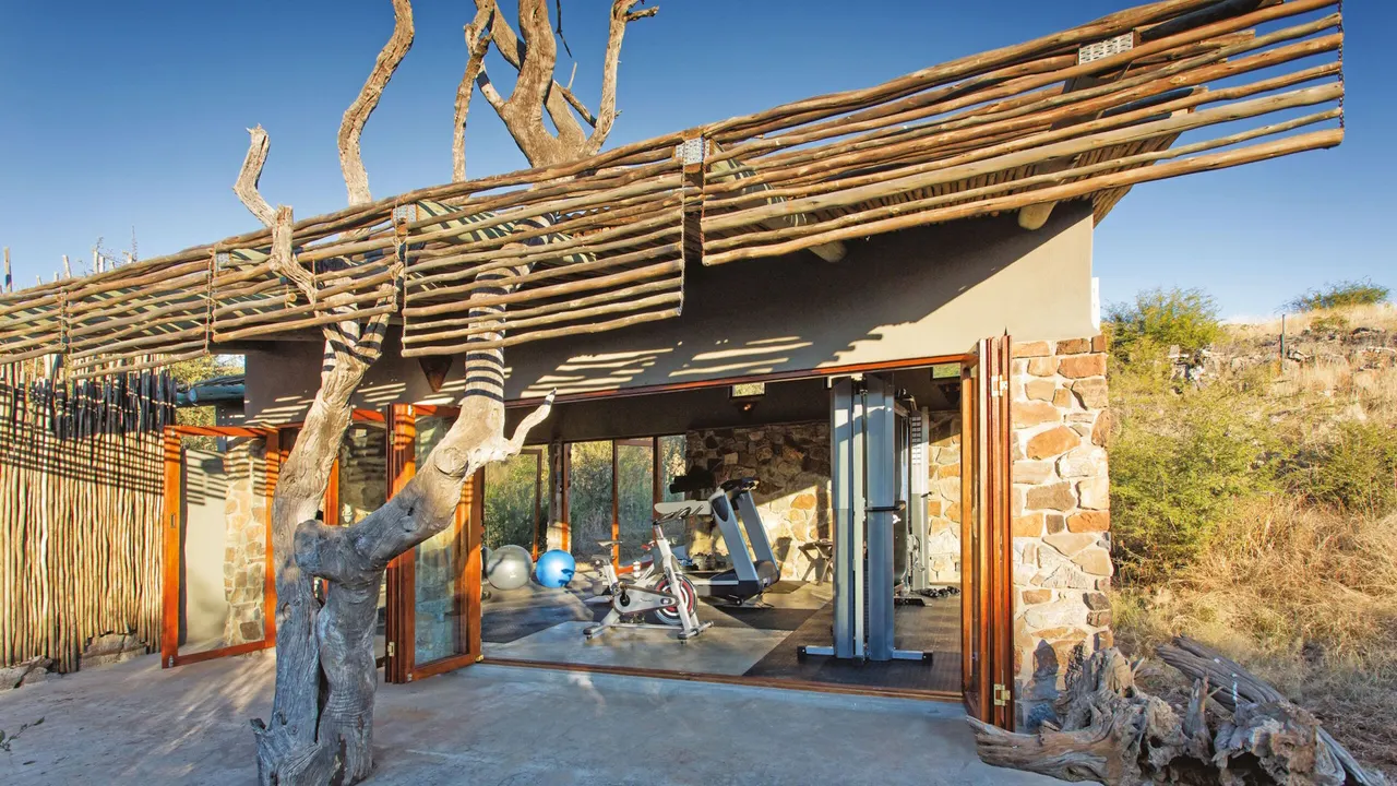 Tuningi Safari Lodge — image 18