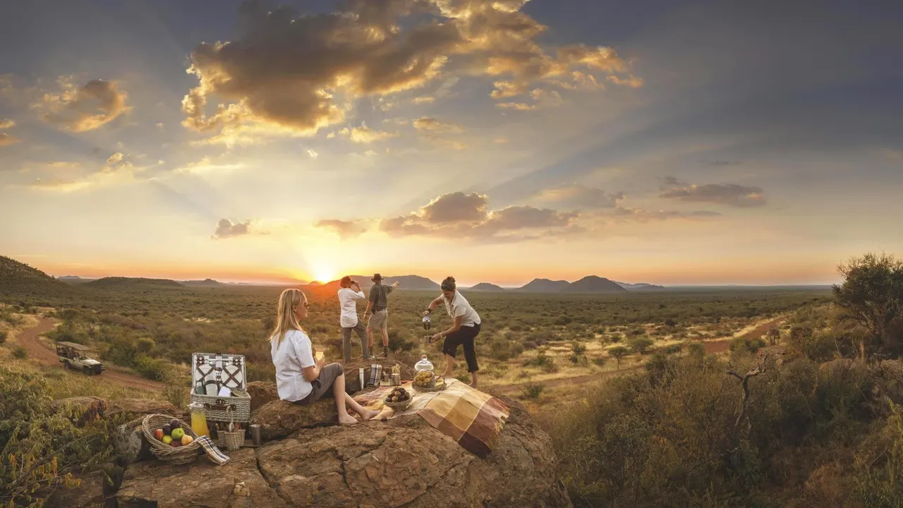 Tuningi Safari Lodge — image 10