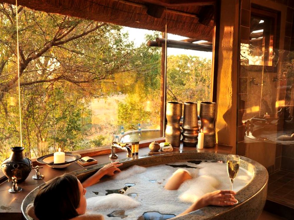 Lukimbi Safari Lodge — image 4
