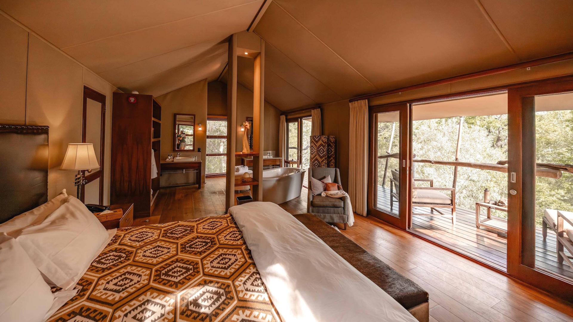 Kapama Buffalo Camp